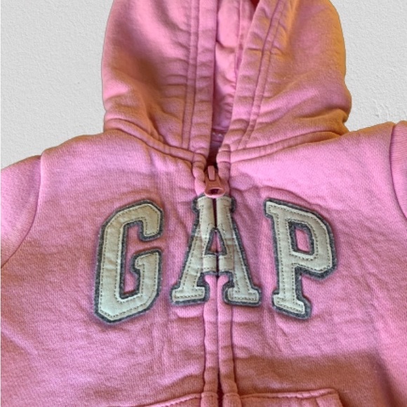 💥4/$25 Baby Gap pink hoodies -size 6-12 months - Picture 4 of 4